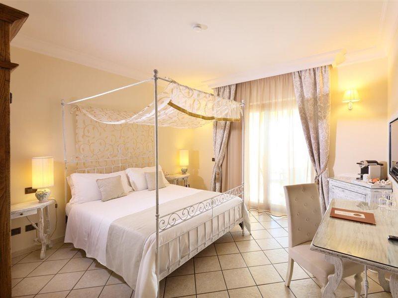 Villa Angela Hotel & Spa Форио Экстерьер фото
