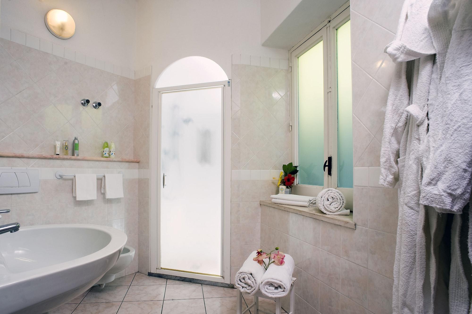 Villa Angela Hotel & Spa Форио Экстерьер фото