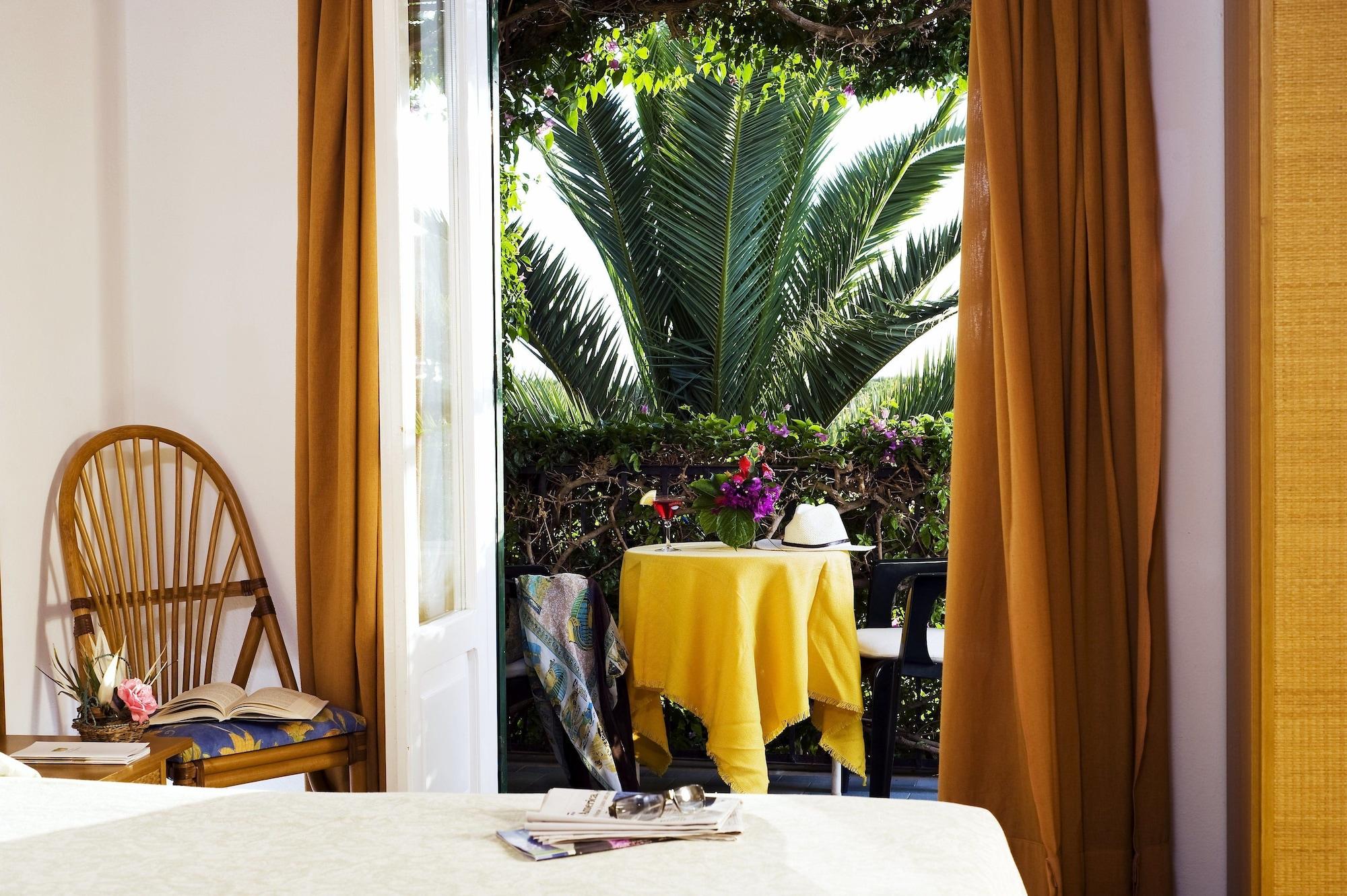 Villa Angela Hotel & Spa Форио Экстерьер фото