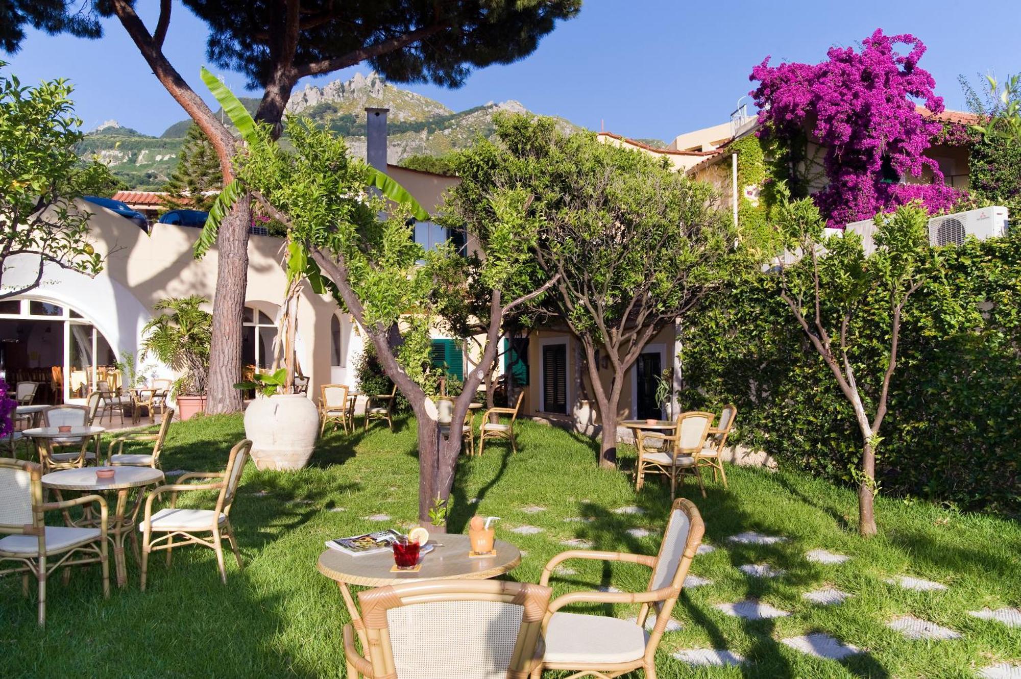 Villa Angela Hotel & Spa Форио Экстерьер фото