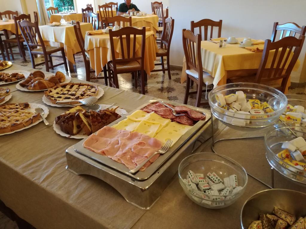Villa Angela Hotel & Spa Форио Экстерьер фото