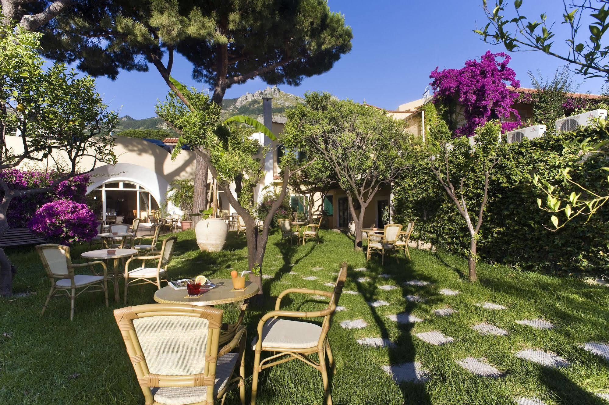 Villa Angela Hotel & Spa Форио Экстерьер фото